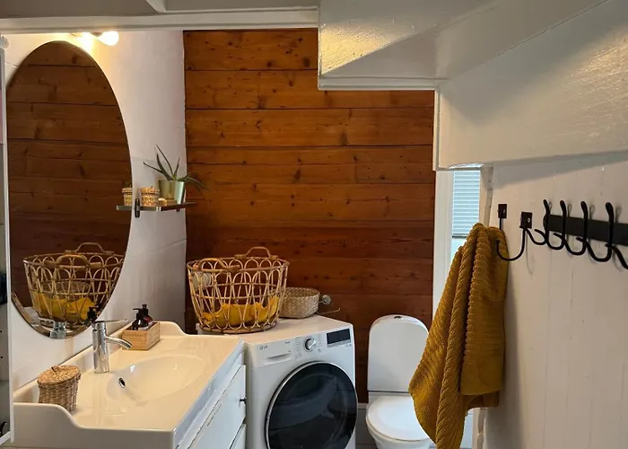 Apartamento I Med Parkering-naer Sentrum ,4 Soverom